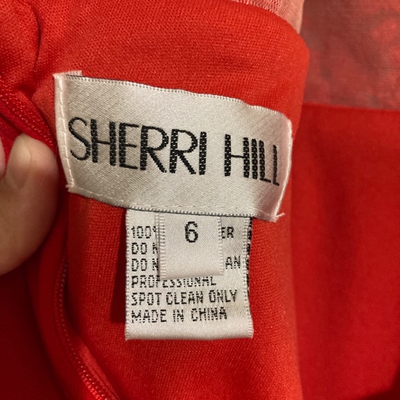 Sherri Hill Prom Dress - Picture 4 of 5